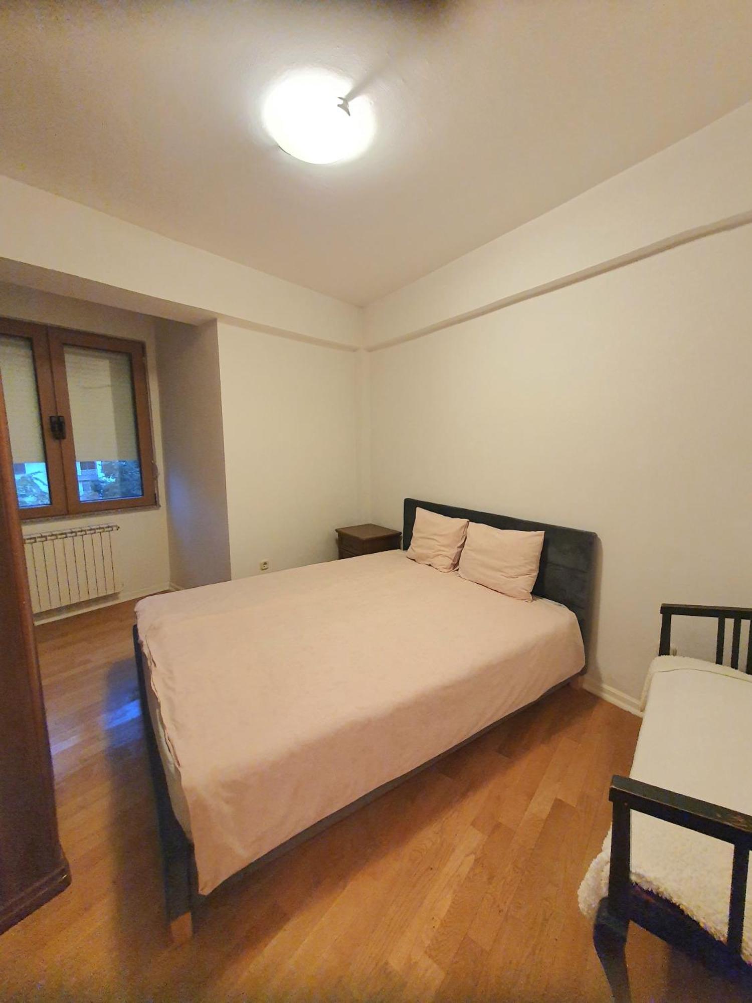 3 Bedroom Home With Parking Garage In The Heart Of 斯科普里 外观 照片