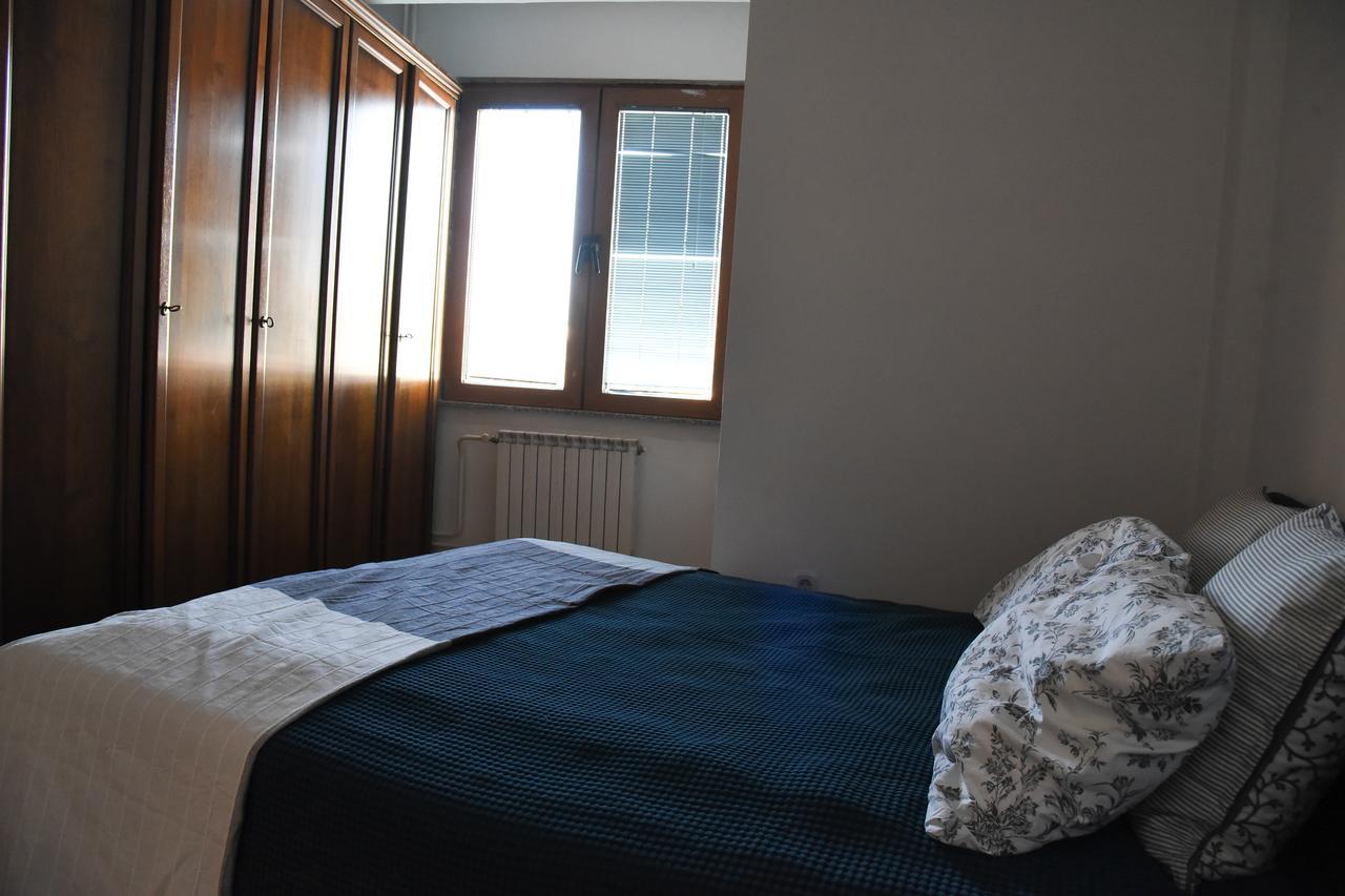 3 Bedroom Home With Parking Garage In The Heart Of 斯科普里 外观 照片
